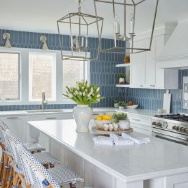 white-kitchen-island-design-laurie-digiacomo-interiors